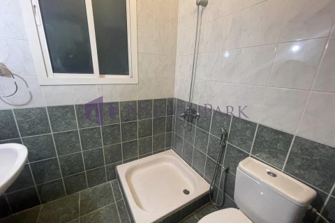 Villa de 4 chambres à Doha, Qatar No. 57466 18