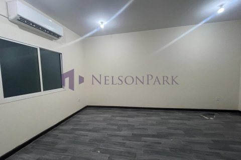 Villa de 4 chambres à Doha, Qatar No. 57466 16