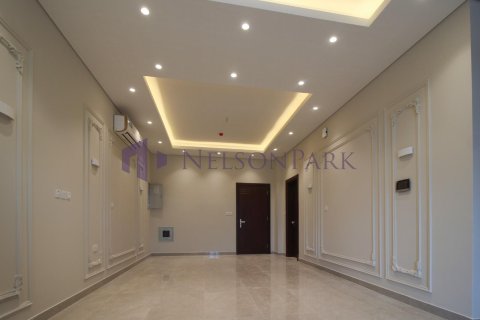 Villa de 7 chambres à Doha, Qatar No. 57014 8