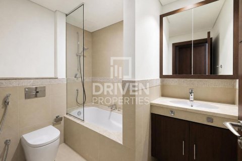 1 bedroom Apartment in Burj Vista, UAE No. 191873 12