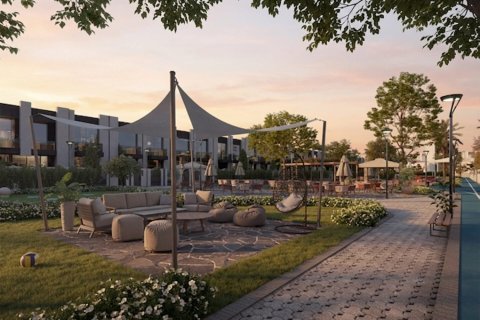 4 bedrooms Townhouse in Dubai Land, UAE No. 187647