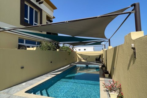Townhouse de 4 dormitorios en As Sib, Oman No. 60777 10