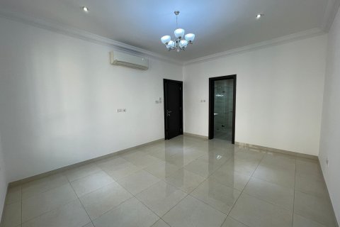 Townhouse de 4 dormitorios en As Sib, Oman No. 60777 4