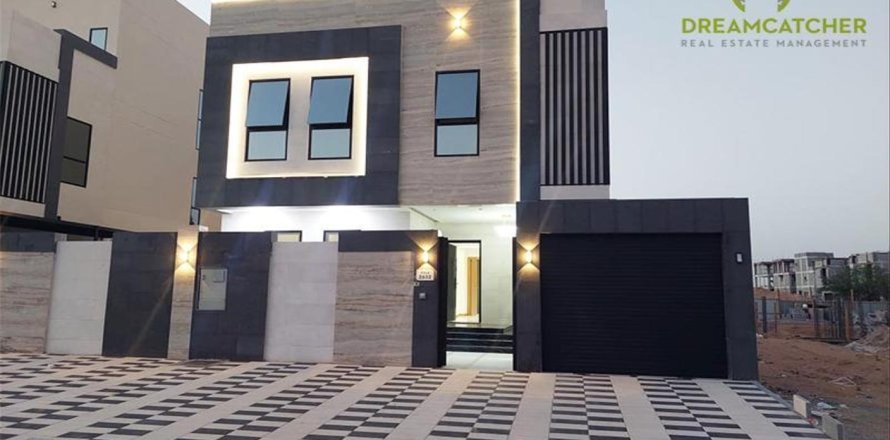 5 غرفة نوم  فيلا في Al Helio, الإمارات العربية المتحدة رقم 34142