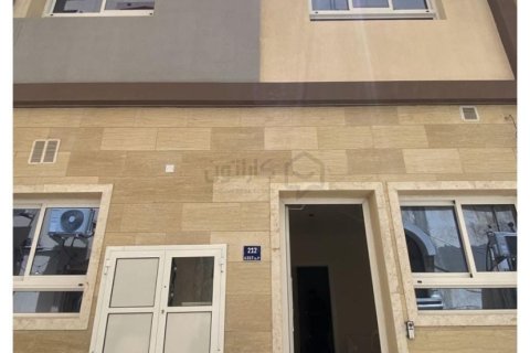 Вилла с 4 спальнями в Bilad Al Qadeem, Бахрейн №59180