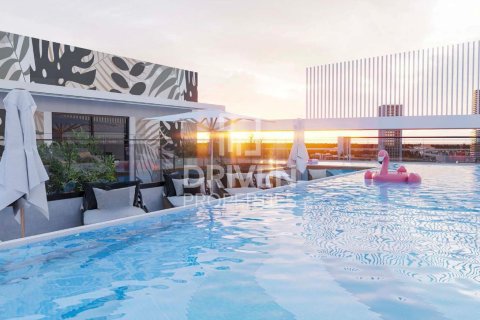 Квартира студия в Dubai Residence Complex, ОАЭ №207157
