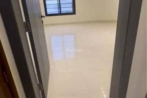 4 bedrooms Apartment in Riyadh, Saudi Arabia No. 61358