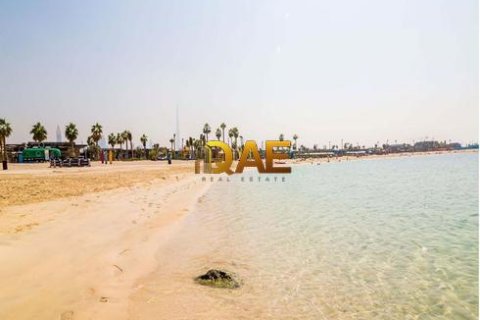 2076.1m² Land in La Mer, UAE No. 33086