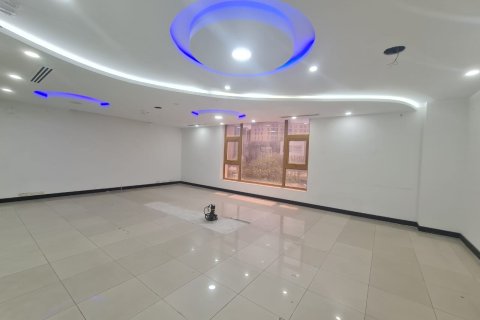 Commercial property de 1000m² à Muscat, Oman No. 54393 4