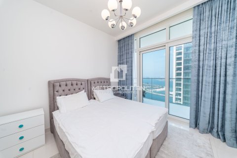 Appartement de 2 chambres à EMAAR Beachfront, UAE No. 129221 9