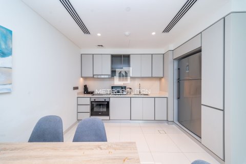 Appartement de 2 chambres à EMAAR Beachfront, UAE No. 129221 3