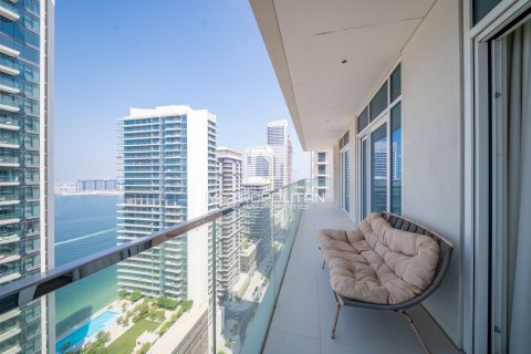 Appartement de 2 chambres à EMAAR Beachfront, UAE No. 129221 19