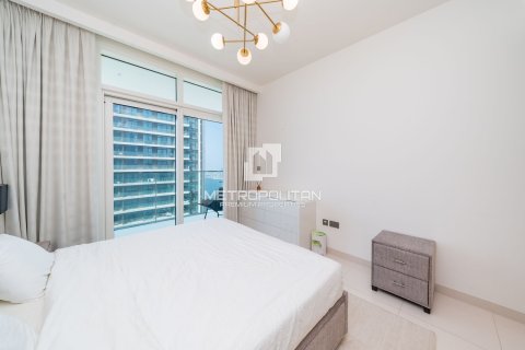 Appartement de 2 chambres à EMAAR Beachfront, UAE No. 129221 14