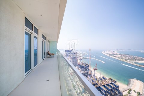 Appartement de 2 chambres à EMAAR Beachfront, UAE No. 129221 23