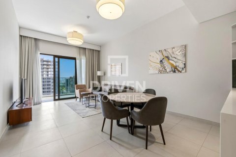 2 غرف نوم شقة في SOL Avenue, الإمارات العربية المتحدة رقم 202578