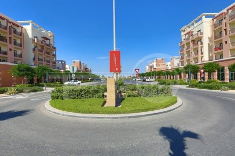 2 bedrooms Apartment in Al Ghadeer, UAE No. 172439