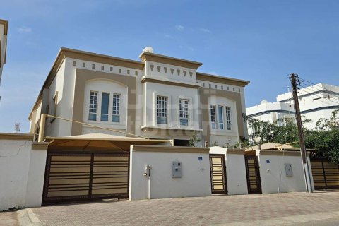 5 bedrooms Twin Villa in Al Ansab, Oman No. 53625