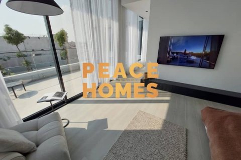 Villa de 6 dormitorios en Tilal City, UAE No. 10912 7
