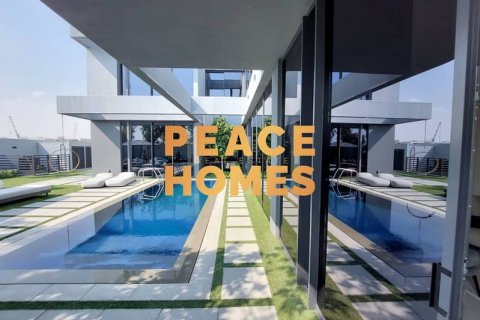 Villa de 6 dormitorios en Tilal City, UAE No. 10912 22