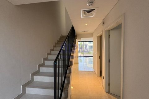 2 bedrooms Townhouse in Al Hamra Village, UAE No. 146588 3
