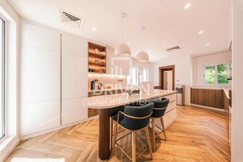 4 غرف نوم فيلا في Dubai Creek Golf and Yacht Club Residences, الإمارات العربية المتحدة رقم 192100 18