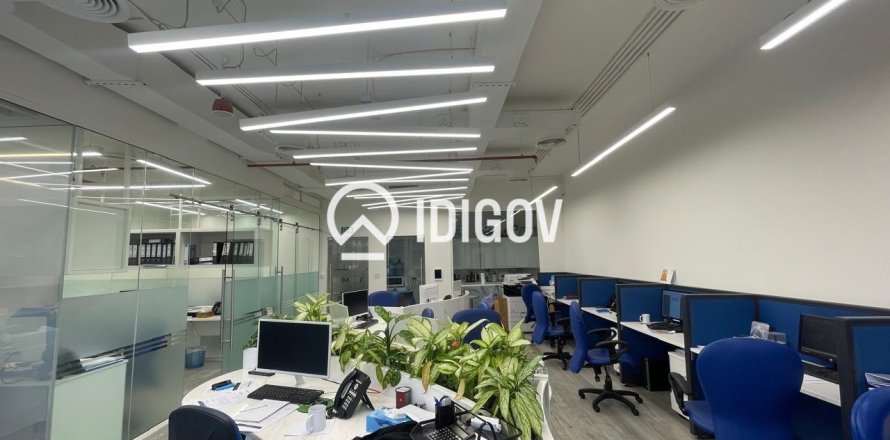 157.1m² Office in Business Bay, UAE No. 184953