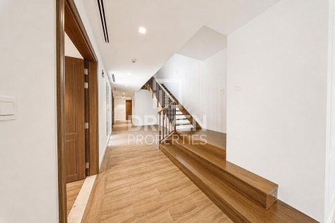 4 bedrooms Villa in Jumeirah, UAE No. 192906 18