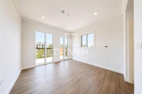 4 bedrooms Villa in Jumeirah, UAE No. 192906 12