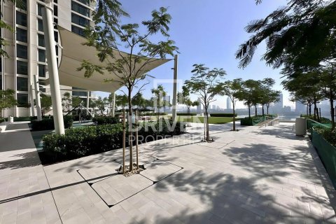 2 غرف نوم شقة في EMAAR Beachfront, الإمارات العربية المتحدة رقم 192910 19