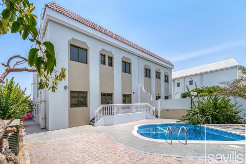 5 غرفة نوم فيلا في Jumeirah 3, الإمارات العربية المتحدة رقم 194555 8