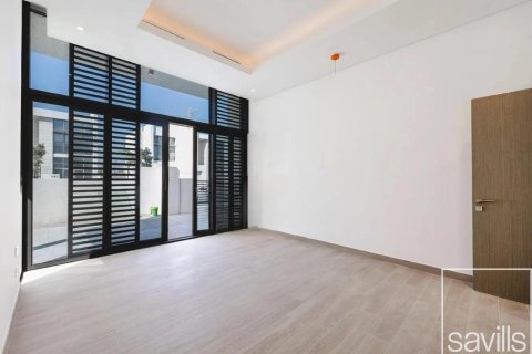 6 bedrooms Villa in District One, UAE No. 194550 3