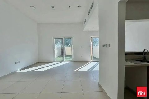 2 bedrooms Townhouse in Dubai, UAE No. 210104 9