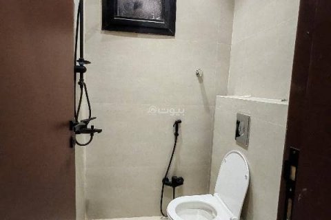 3 bedrooms Apartment in Riyadh, Saudi Arabia No. 67990 6