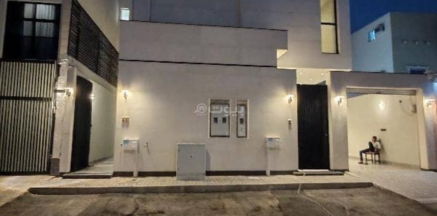 3 bedrooms Apartment in Riyadh, Saudi Arabia No. 67990