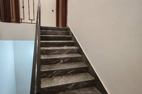 3 bedrooms Apartment in Riyadh, Saudi Arabia No. 67990 4