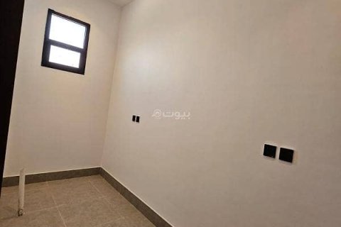 3 bedrooms Apartment in Riyadh, Saudi Arabia No. 67987 6