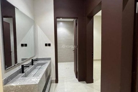 3 bedrooms Apartment in Riyadh, Saudi Arabia No. 67991 18