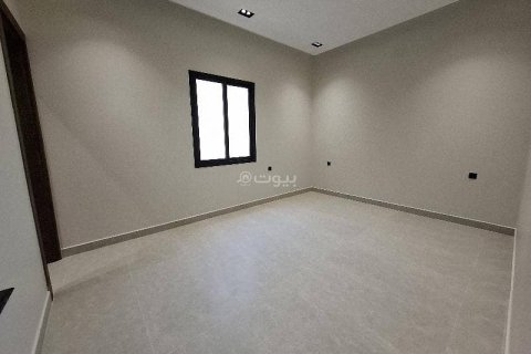 Villa de 6 dormitorios en Riyadh, Saudi Arabia No. 67988 22