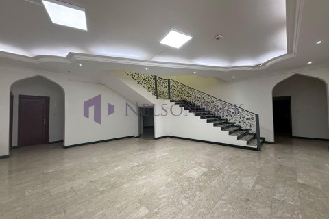 Villa de 7 dormitorios en Doha, Qatar No. 57242 13