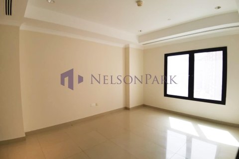 3 bedrooms Apartment in Doha, Qatar No. 57236 5