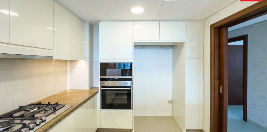 Apartment de 3 dormitorios en Downtown Dubai (Downtown Burj Dubai), UAE No. 107469