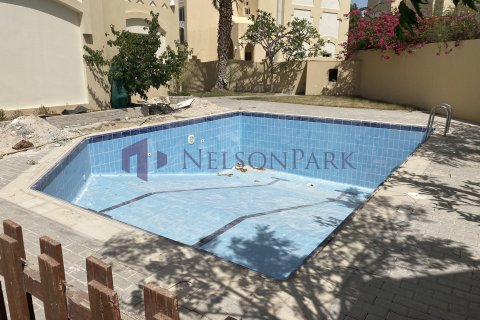 Villa de 4 dormitorios en Doha, Qatar No. 58216 11