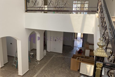Villa de 4 dormitorios en Doha, Qatar No. 58216 8