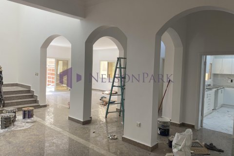 Villa de 4 dormitorios en Doha, Qatar No. 58216 15