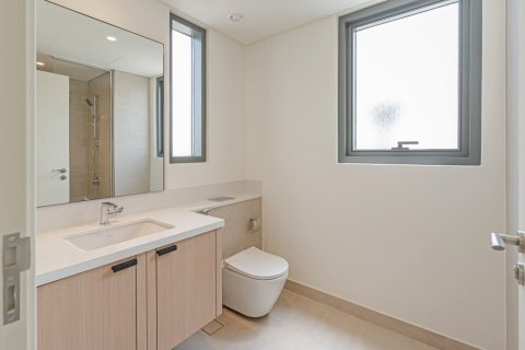 Villa de 4 dormitorios en Ruba, UAE No. 149092 3