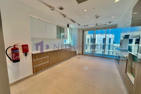 4 غرف نوم منزل ذو طابقين في الدوحة, Qatar رقم 58286 4