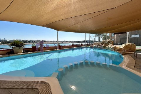 5 bedrooms Villa in Doha, Qatar No. 58275 5