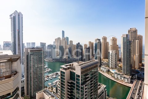 Appartement de 4 chambres à West Avenue Tower, UAE No. 162130