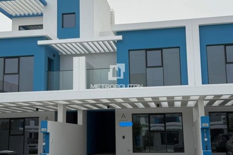 Townhouse de 4 chambres à Damac Lagoons, UAE No. 128639 5