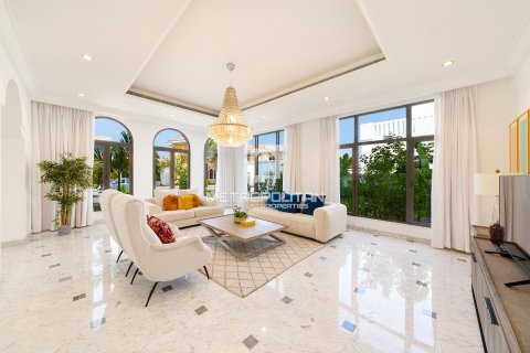 Villa de 5 chambres à Signature Villas, UAE No. 128635 3